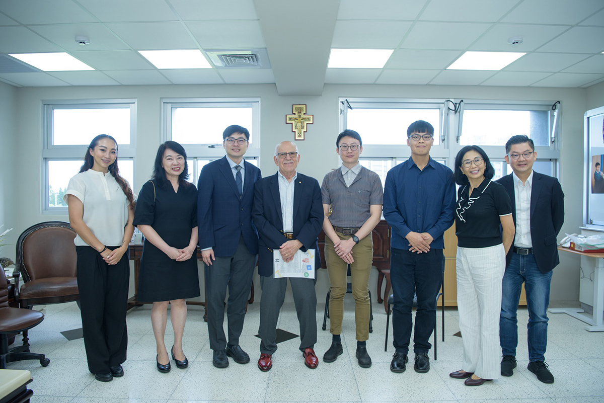 Campus Lectures | Dialogue on Life Sciences and Medicine